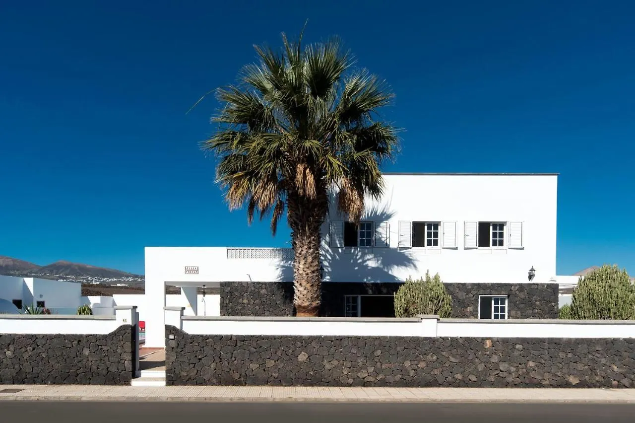 Villa Volcan by Villa Plus Puerto del Carmen  0*, Puerto del Carmen (Lanzarote)