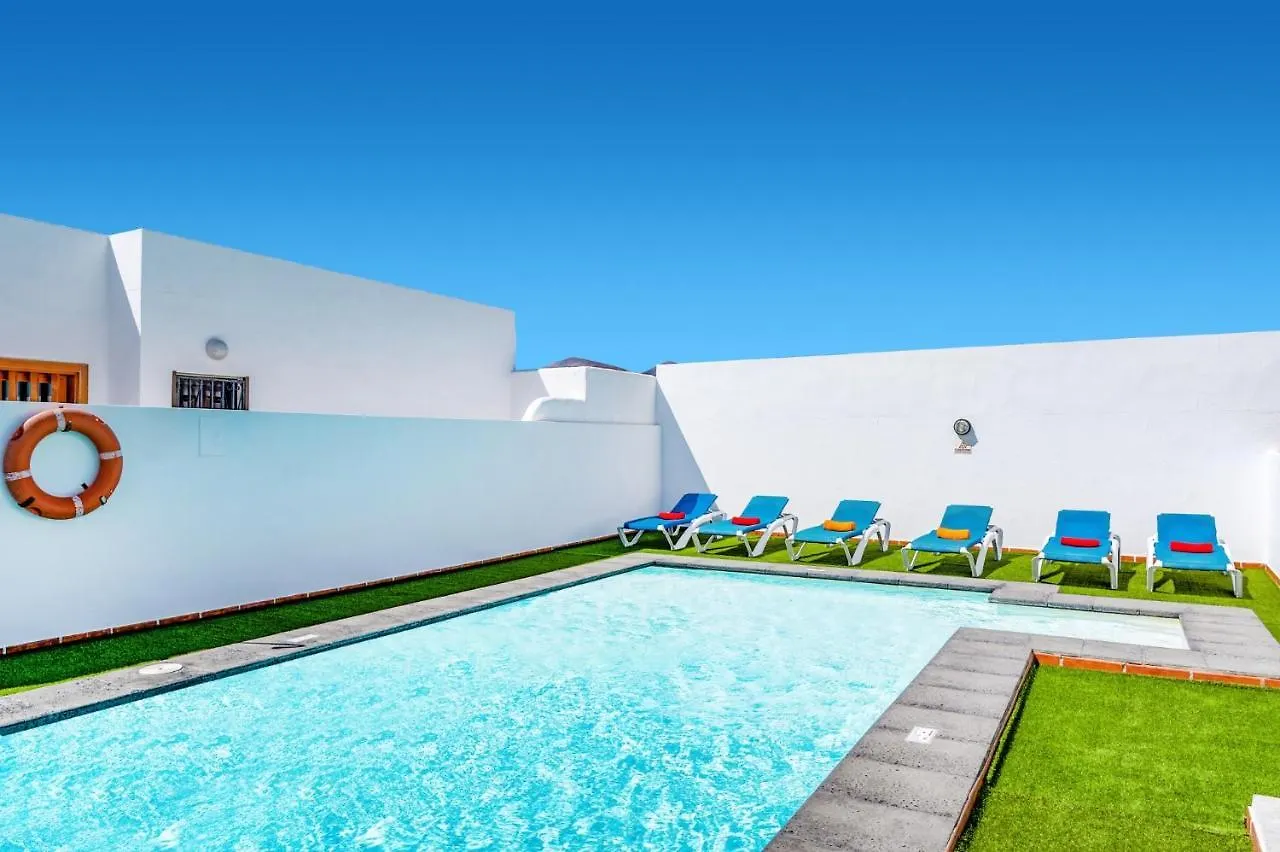 Villa Volcan by Villa Plus Puerto del Carmen