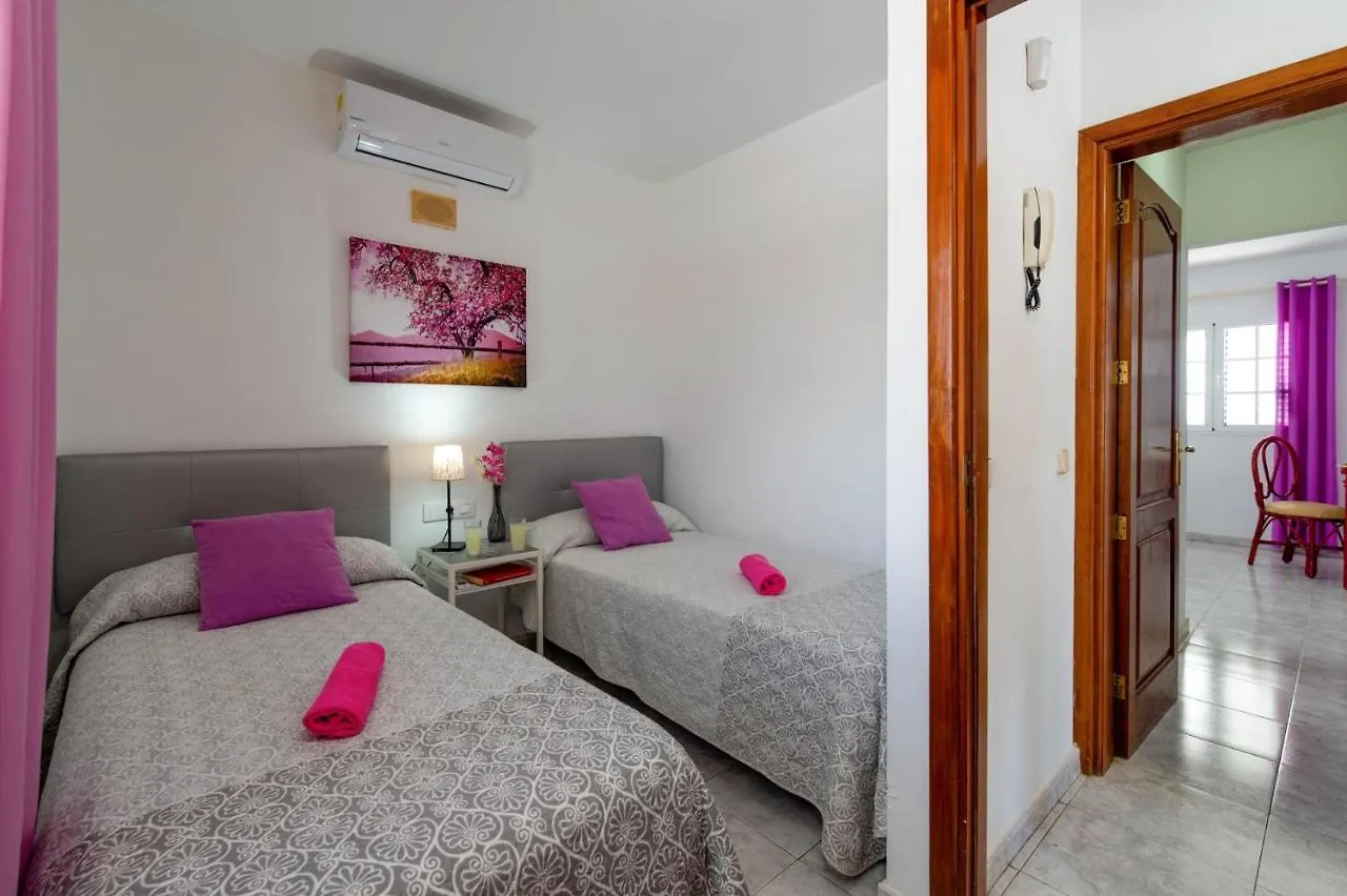 Villa Volcan by Villa Plus Puerto del Carmen  Puerto del Carmen (Lanzarote)